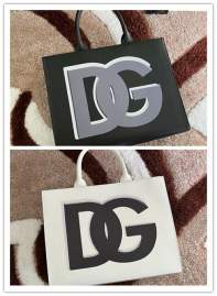 Picture of Dolce Gabbana Handbags _SKUfw136666349fw